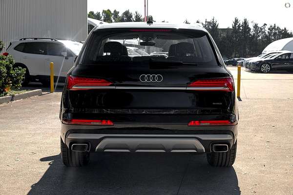2025 Audi Q7 45 TFSI 4M