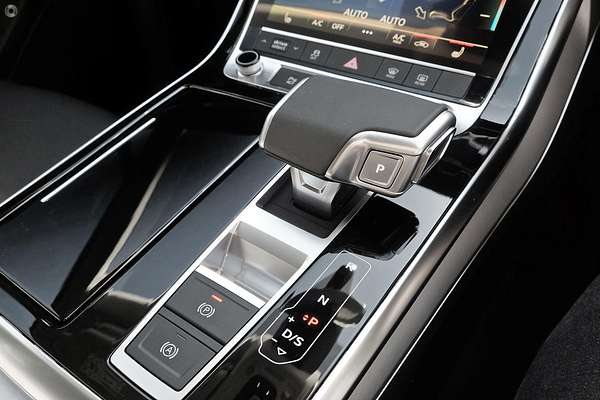 2025 Audi Q7 45 TFSI 4M