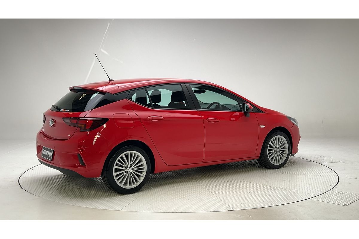 2016 Holden Astra R BK