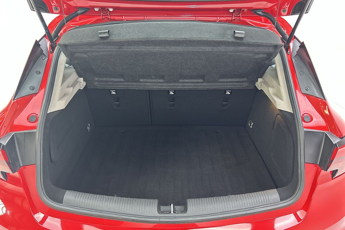 2016 Holden Astra R BK