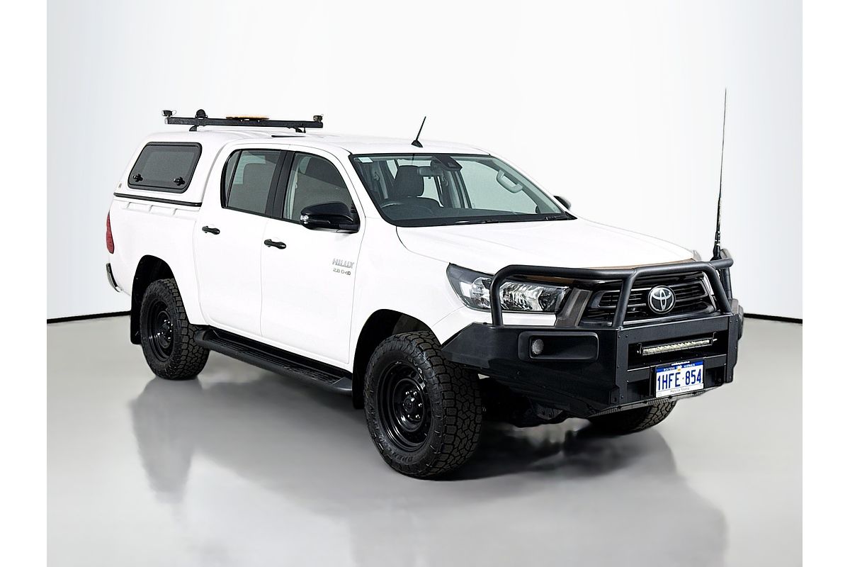 2020 Toyota Hilux SR GUN126R 4X4