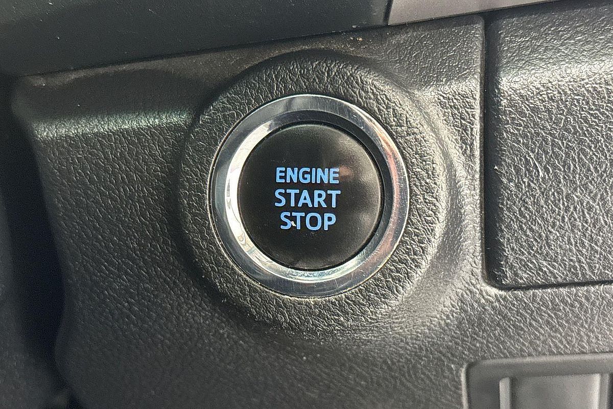 2020 Toyota Hilux SR5 GUN126R 4X4