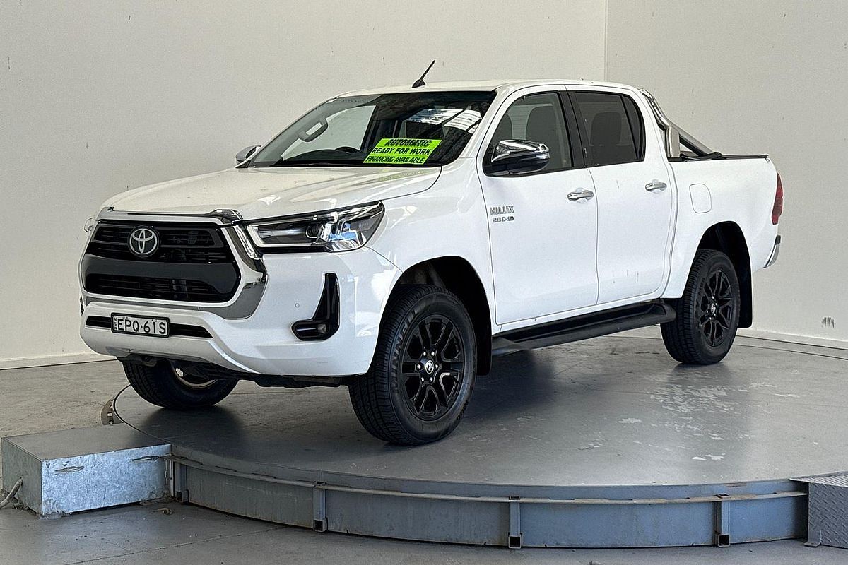 2021 Toyota Hilux SR5 GUN126R 4X4