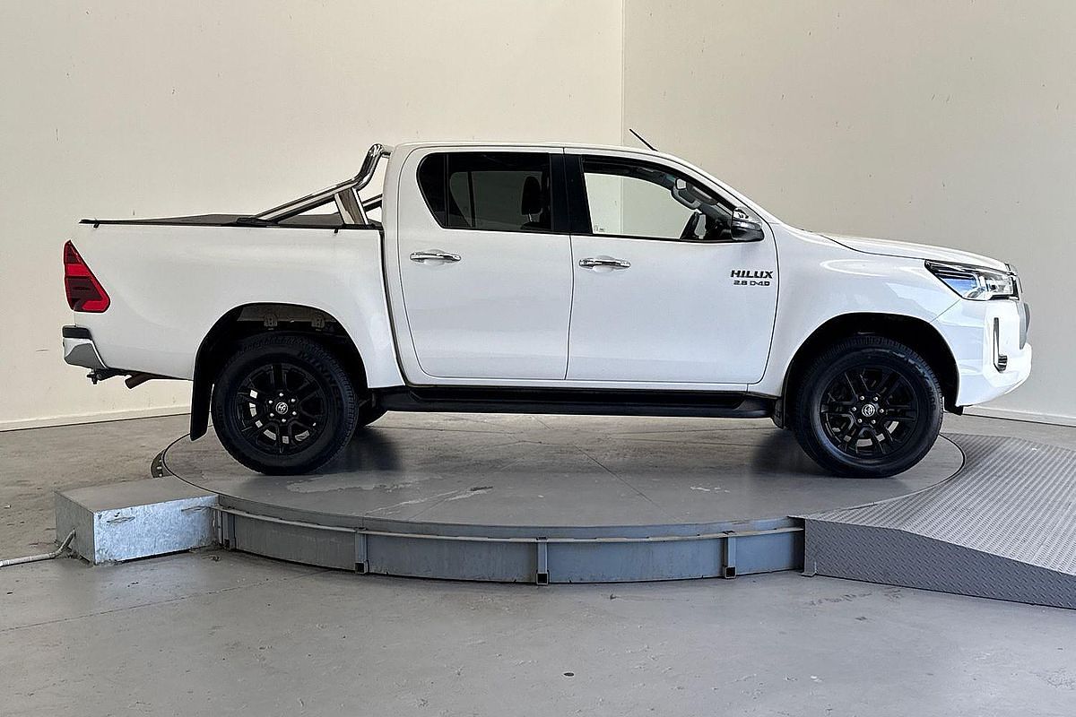 2021 Toyota Hilux SR5 GUN126R 4X4