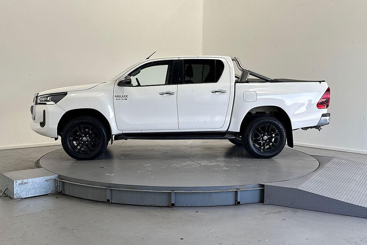 2021 Toyota Hilux SR5 GUN126R 4X4