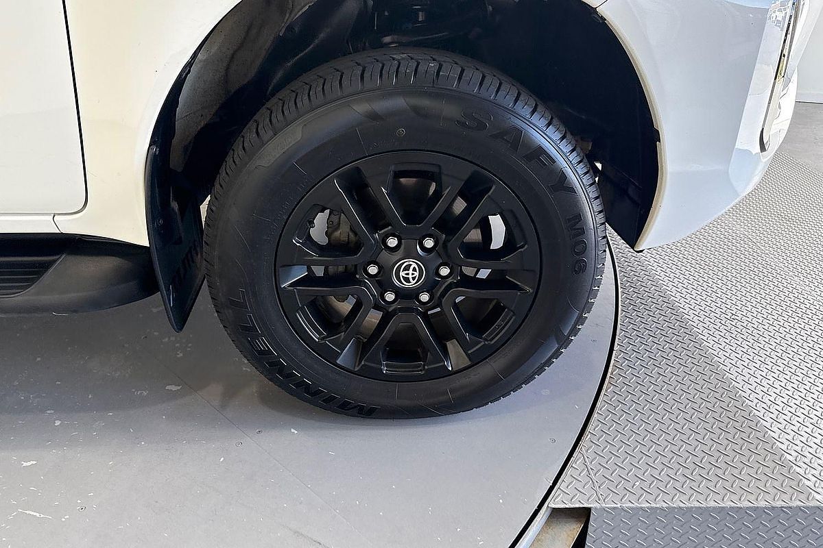 2021 Toyota Hilux SR5 GUN126R 4X4