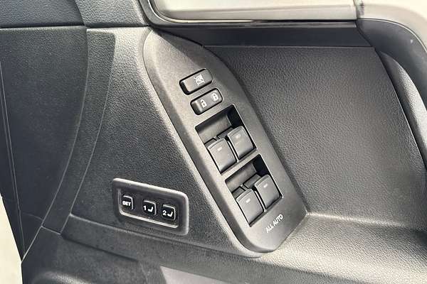 2017 Toyota Landcruiser Prado Kakadu GDJ150R