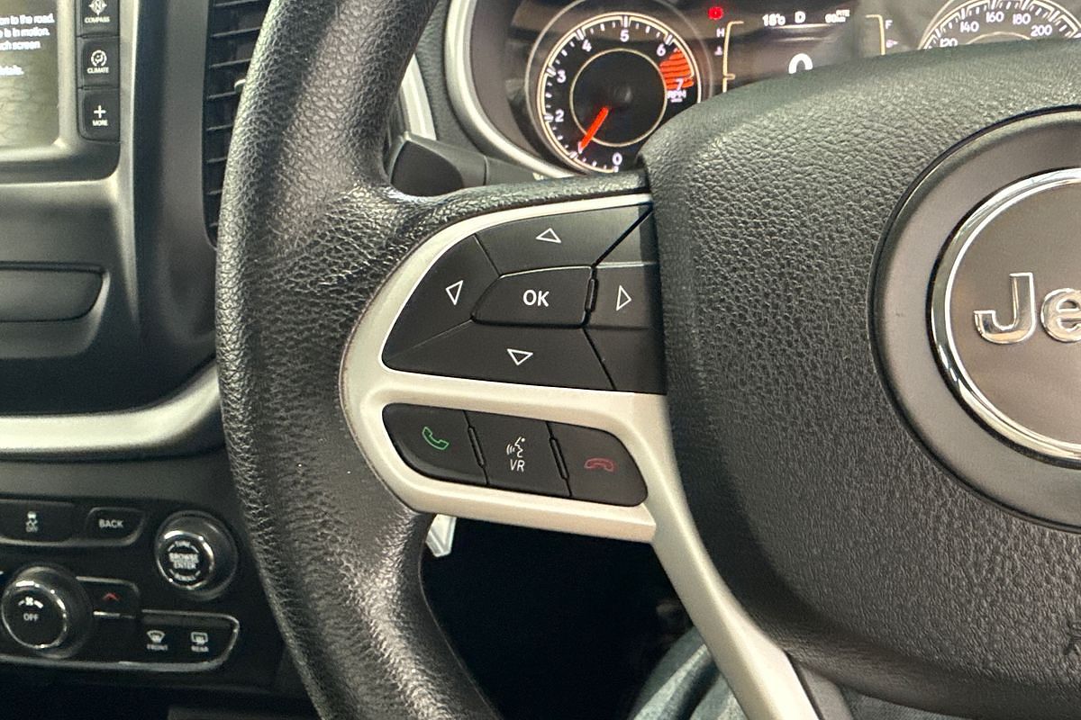 2017 Jeep Cherokee Sport KL