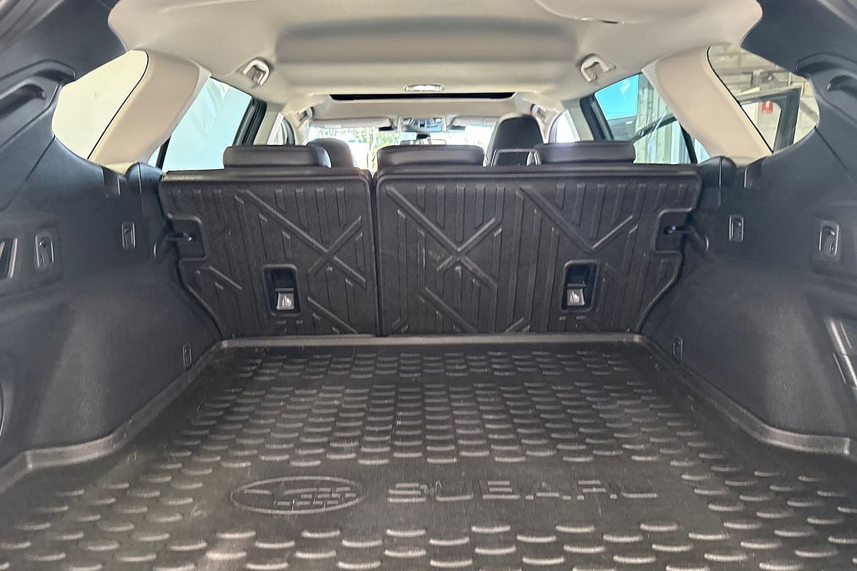 2023 Subaru Outback AWD Touring XT 6GEN