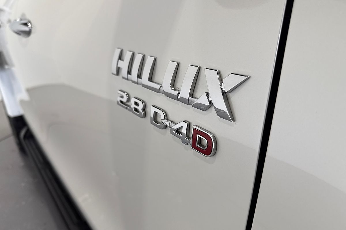 2018 Toyota Hilux SR5 GUN126R 4X4