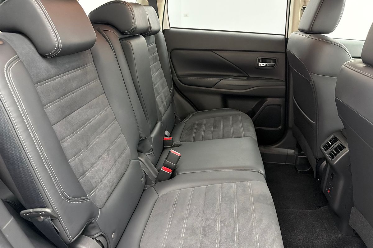 2018 Mitsubishi Outlander LS ZL