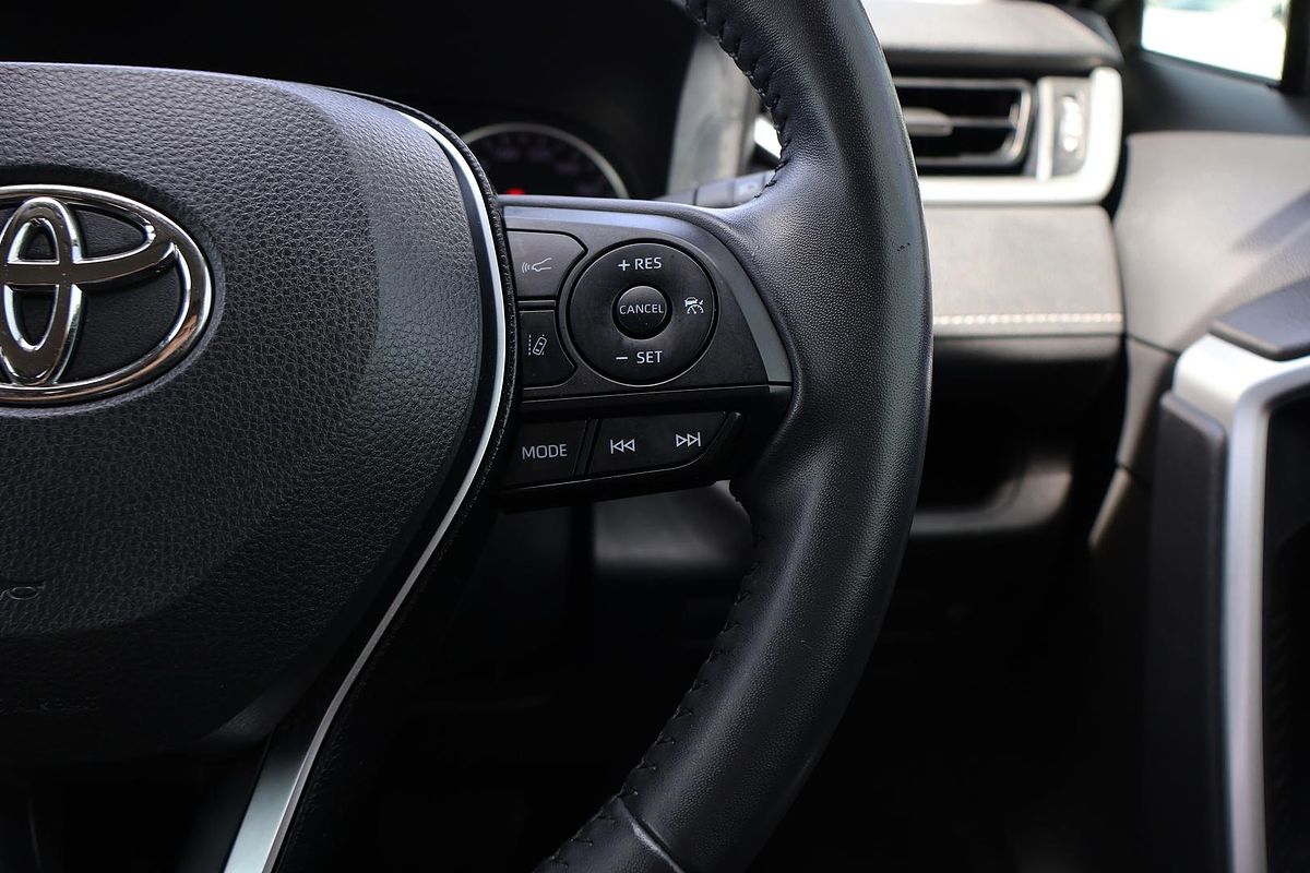 2020 Toyota RAV4 GXL MXAA52R