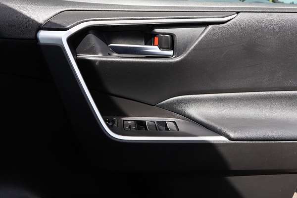 2020 Toyota RAV4 GXL MXAA52R