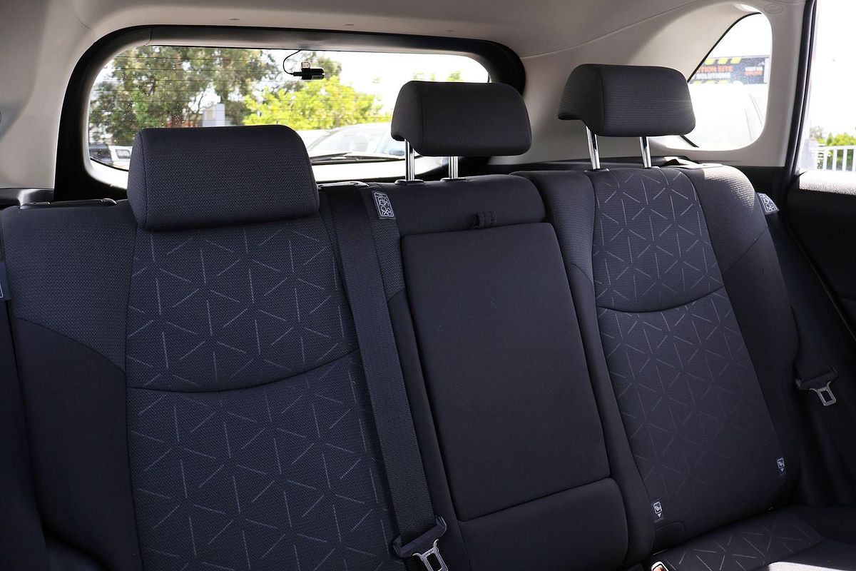 2020 Toyota RAV4 GXL MXAA52R