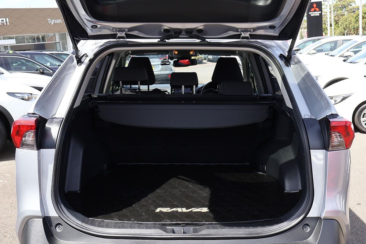 2020 Toyota RAV4 GXL MXAA52R