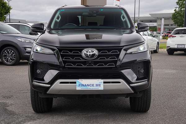 2023 Toyota Fortuner Crusade GUN156R