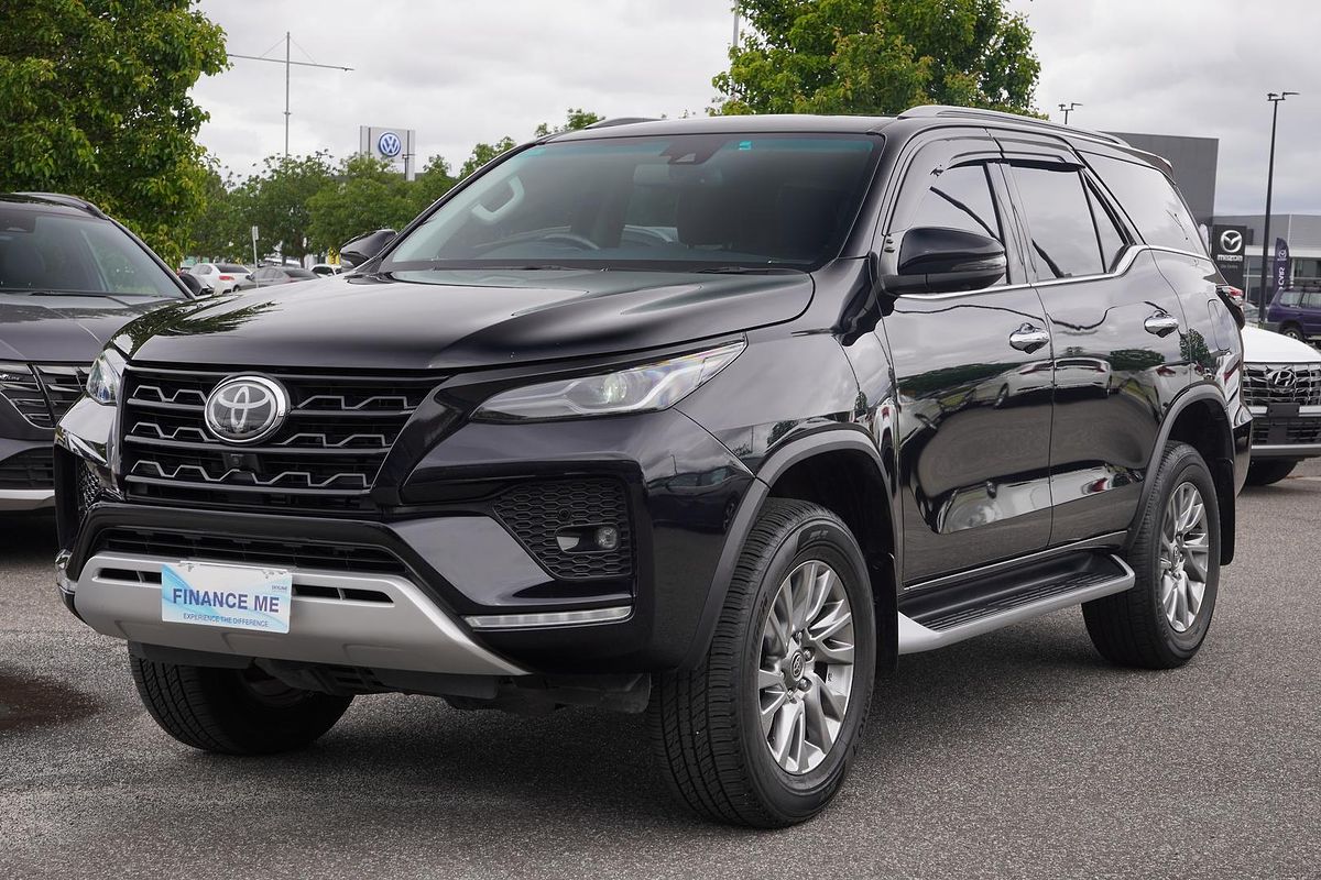 2023 Toyota Fortuner Crusade GUN156R