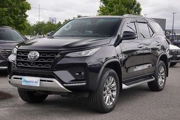 2023 Toyota Fortuner Crusade GUN156R