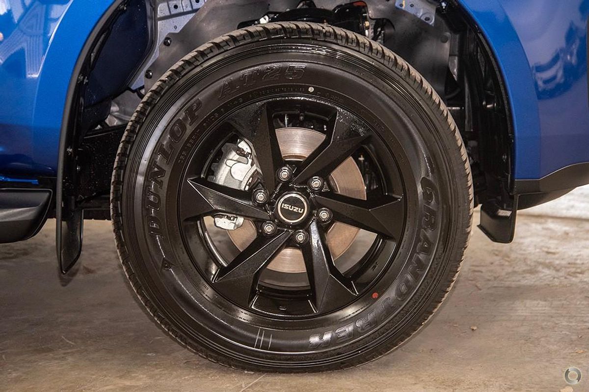 2025 Isuzu D-MAX X-RIDER 4X4