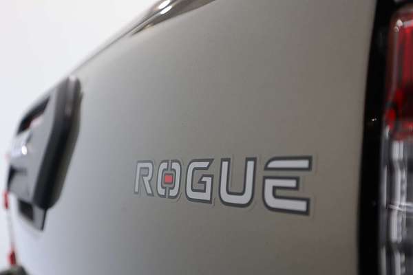2023 Toyota Hilux ROGUE (4x4) 6 SPEAKER GUN126R 4X4