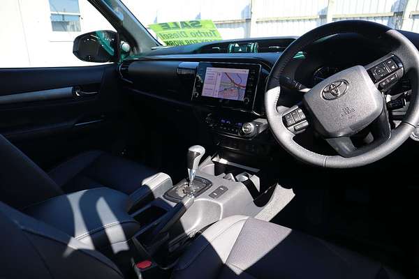 2023 Toyota Hilux ROGUE (4x4) 6 SPEAKER GUN126R 4X4