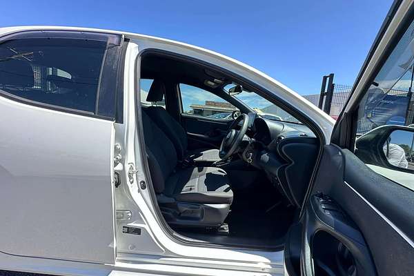 2022 Toyota Yaris Ascent Sport MXPA10R