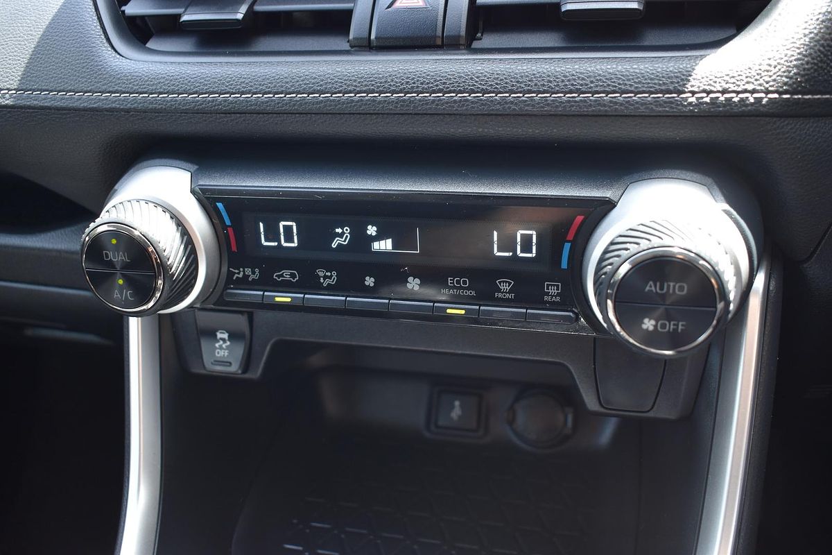 2020 Toyota RAV4 GX AXAH52R