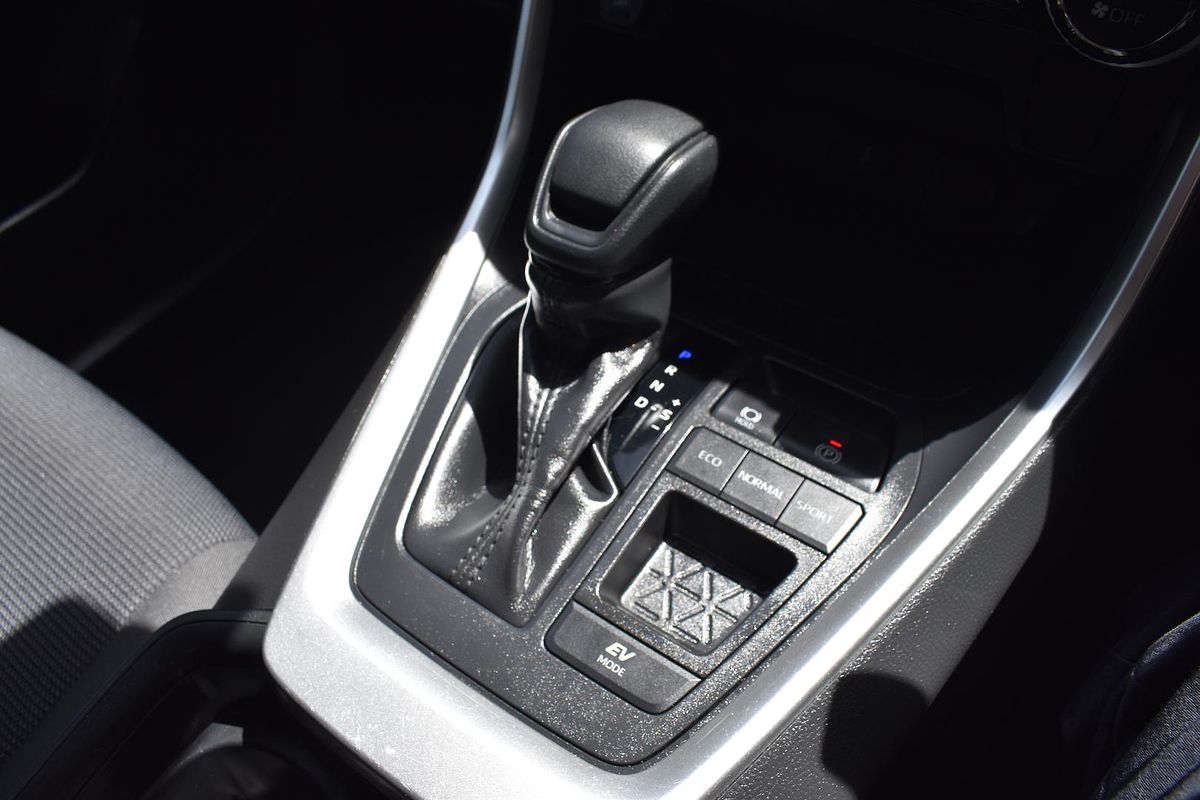 2020 Toyota RAV4 GX AXAH52R