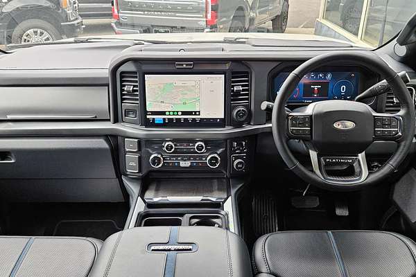 2025 Ford F450 Platinum 4X4