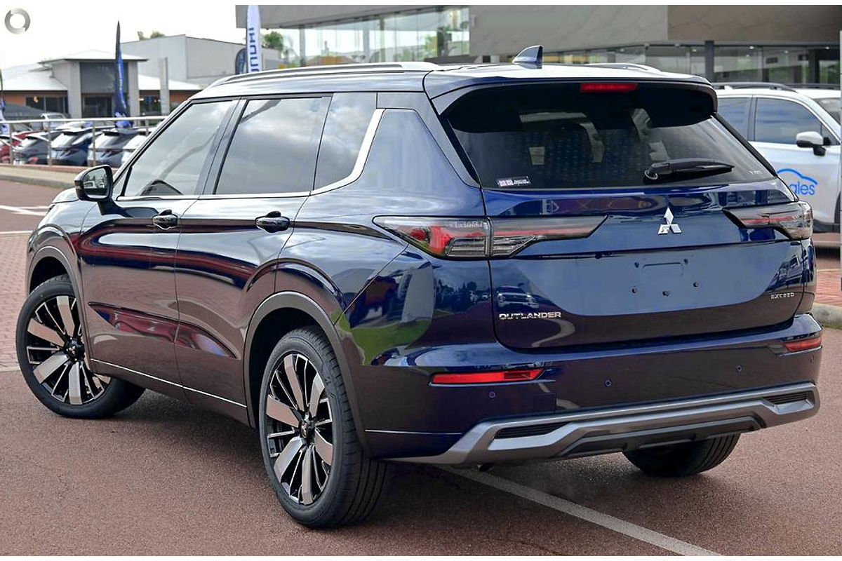 2025 Mitsubishi Outlander Exceed ZM AWD