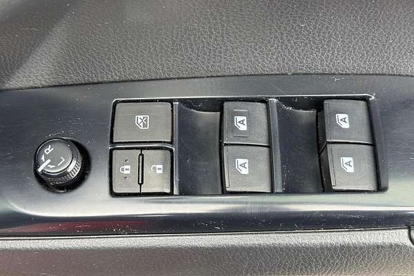 2019 Toyota Camry Ascent Sport AXVH71R