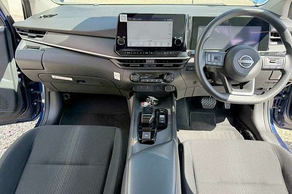 2022 Nissan AURA G FE13