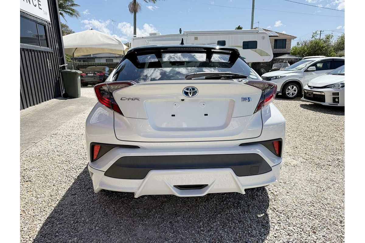 2018 Toyota C-HR (HYBRID) ZYX10