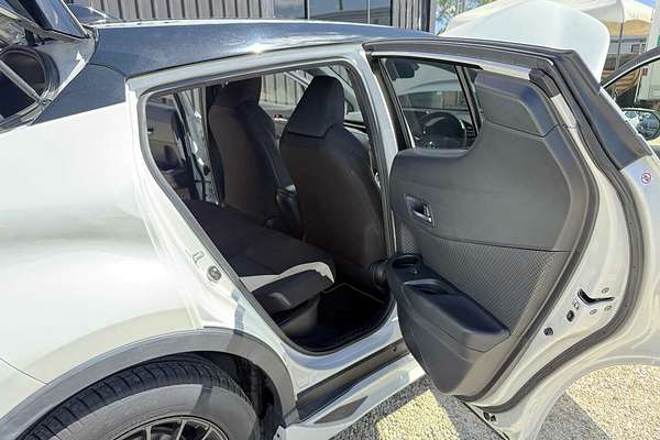 2018 Toyota C-HR (HYBRID) ZYX10