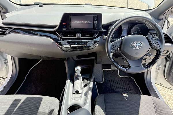 2018 Toyota C-HR (HYBRID) ZYX10