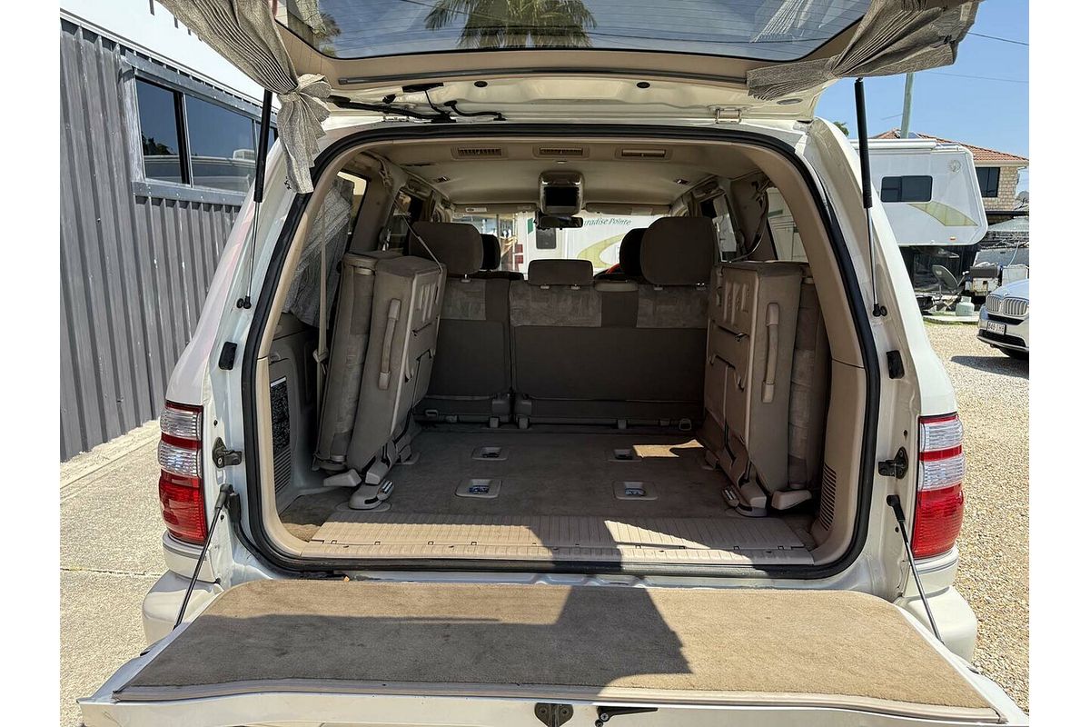 2000 Toyota Landcruiser GXL FZJ105R