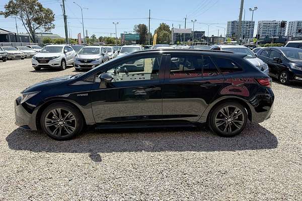 2020 Toyota Corolla FIELDER (HYBRID) NKE165