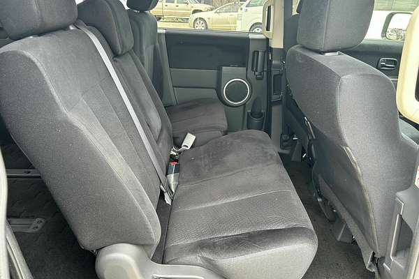 2013 Mitsubishi Delica