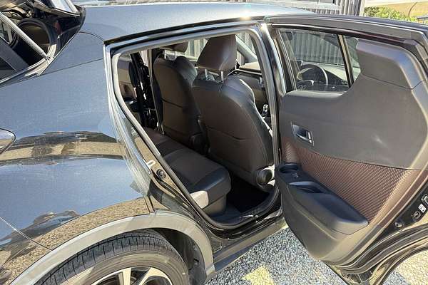 2018 Toyota C-HR (HYBRID) ZYX10