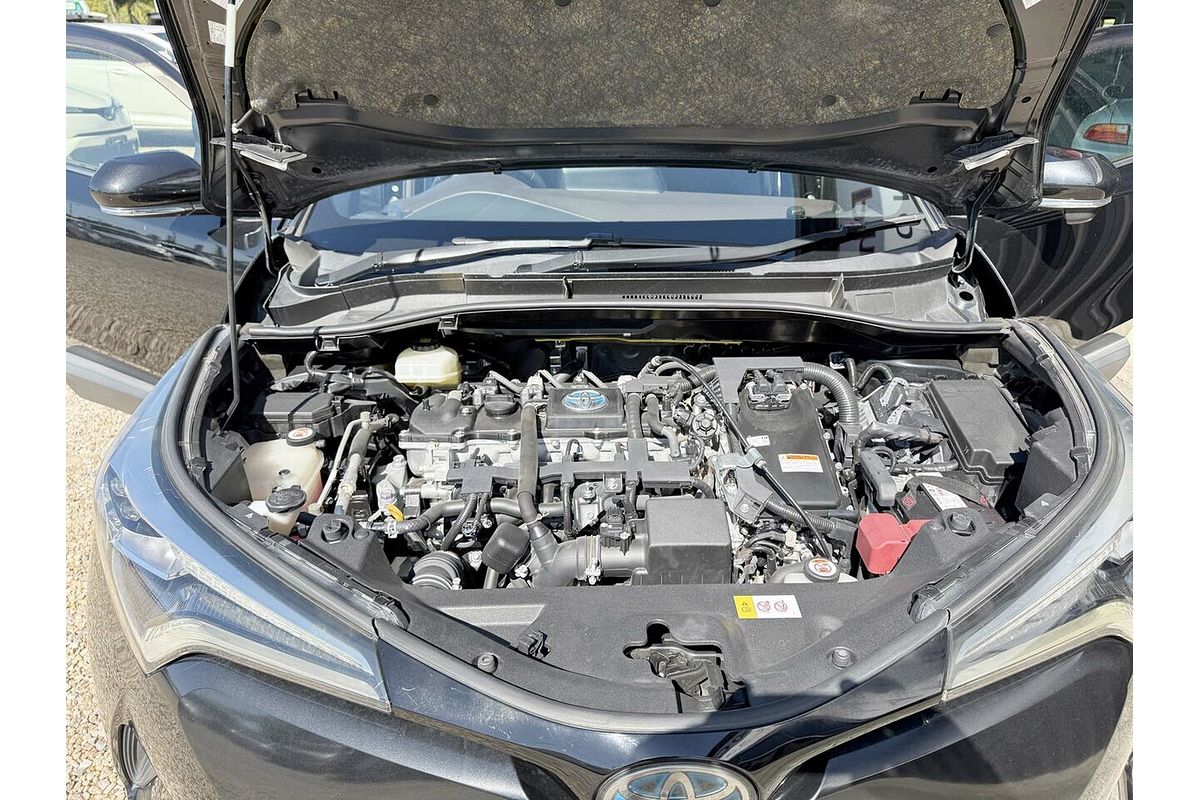 2018 Toyota C-HR (HYBRID) ZYX10