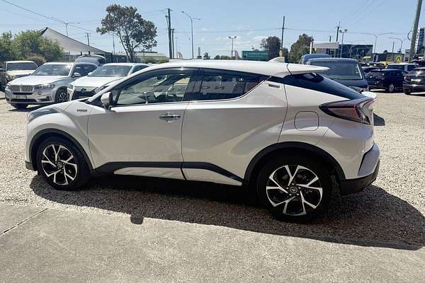 2018 Toyota C-HR (HYBRID) ZYX10