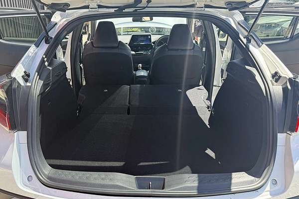 2018 Toyota C-HR (HYBRID) ZYX10