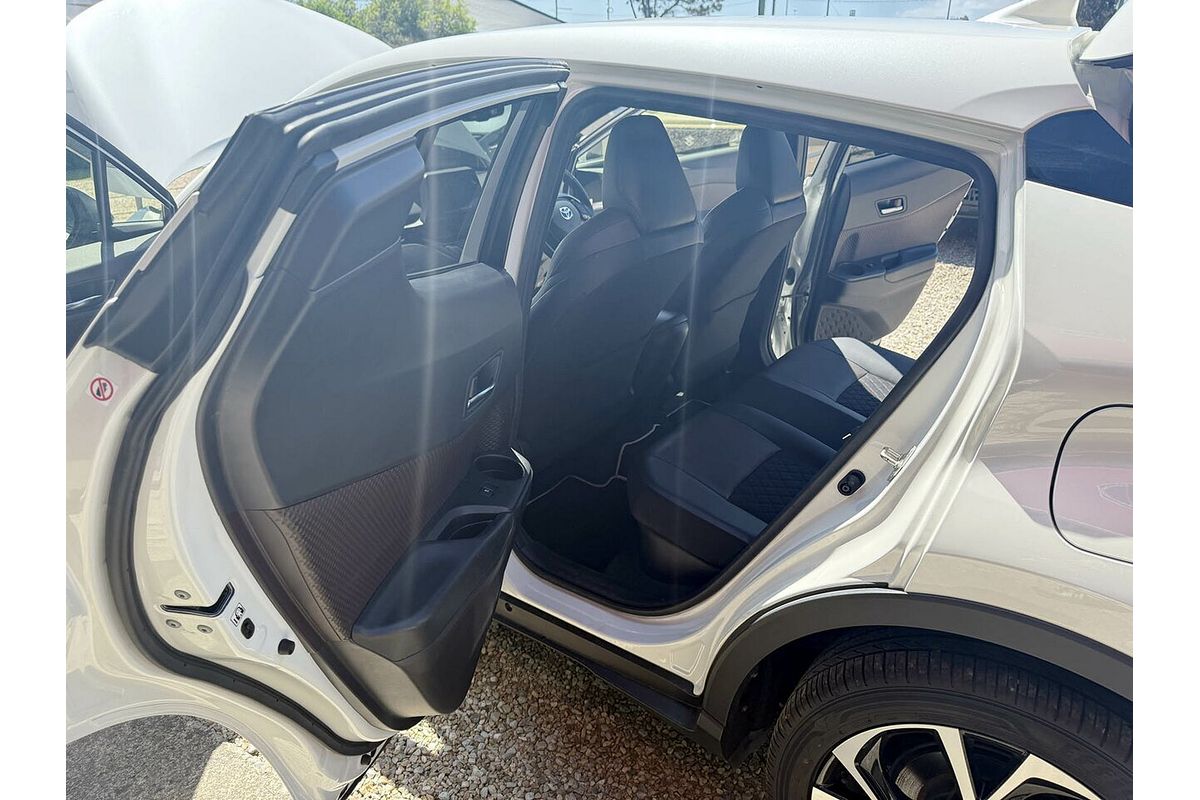 2018 Toyota C-HR (HYBRID) ZYX10