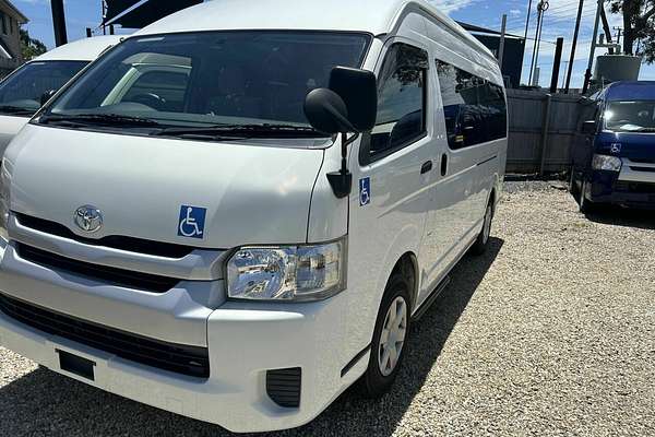2014 Toyota Hiace