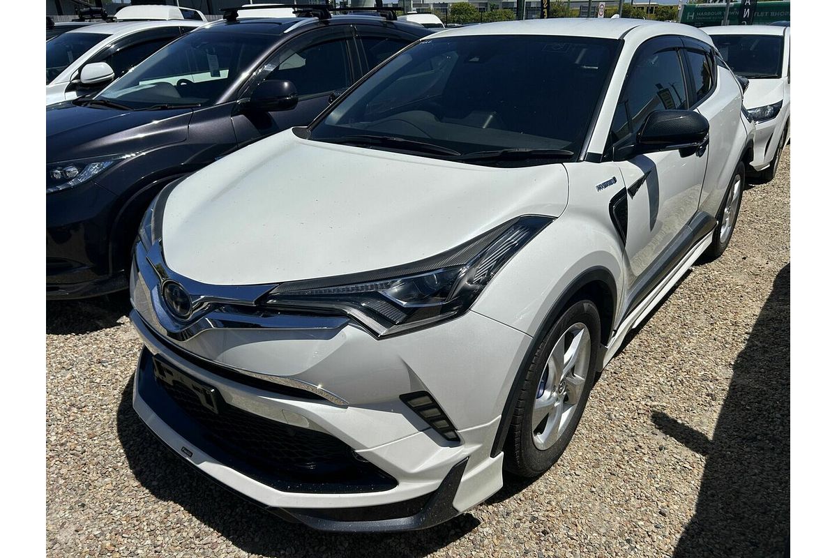 2019 Toyota C-HR (HYBRID) ZYX10