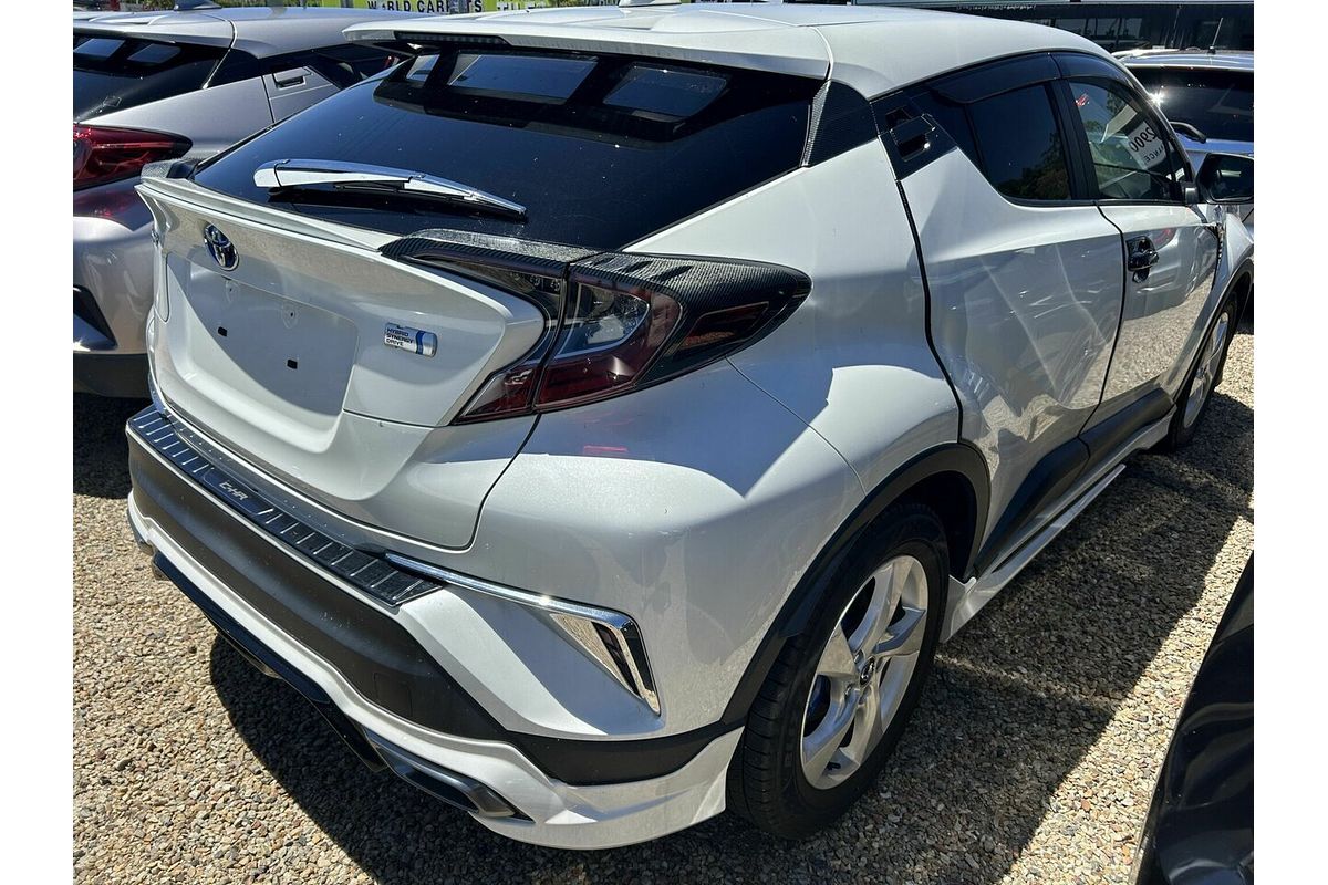 2019 Toyota C-HR (HYBRID) ZYX10