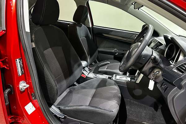 2017 Mitsubishi Lancer ES Sport CF