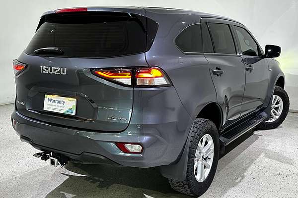 2021 Isuzu MU-X LS-M