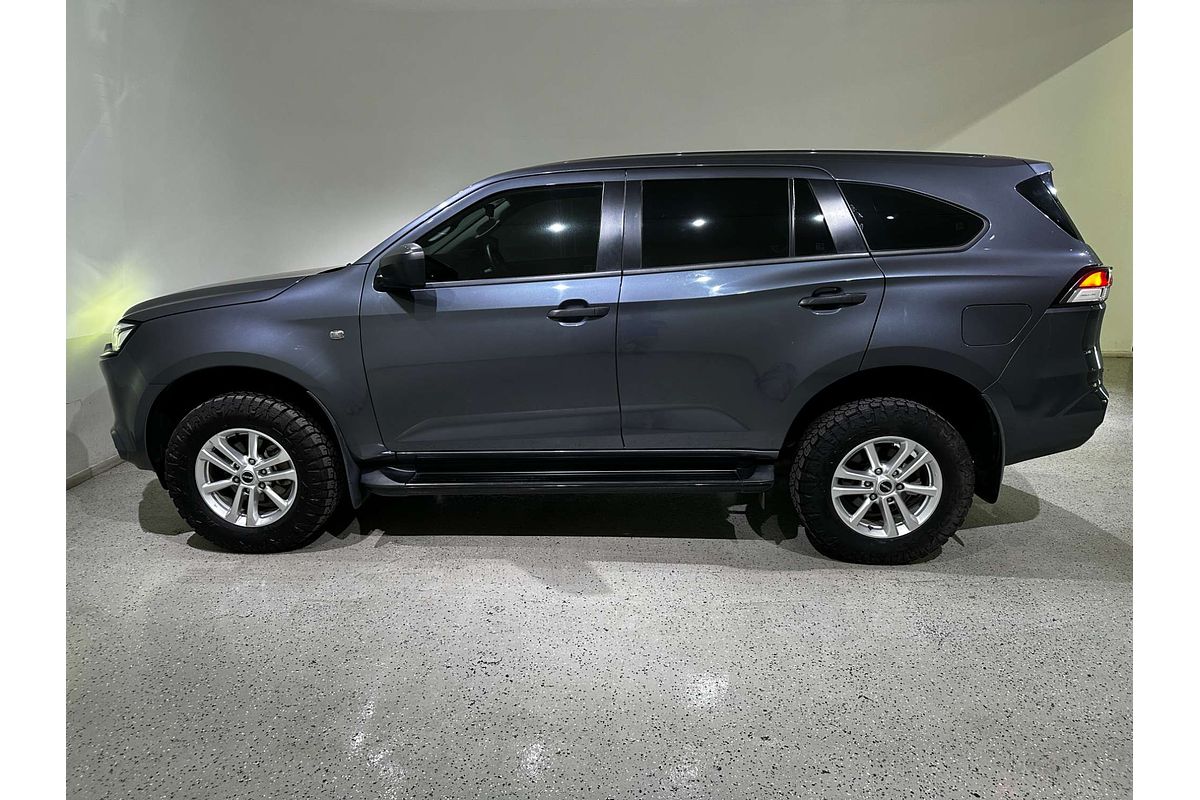 2021 Isuzu MU-X LS-M