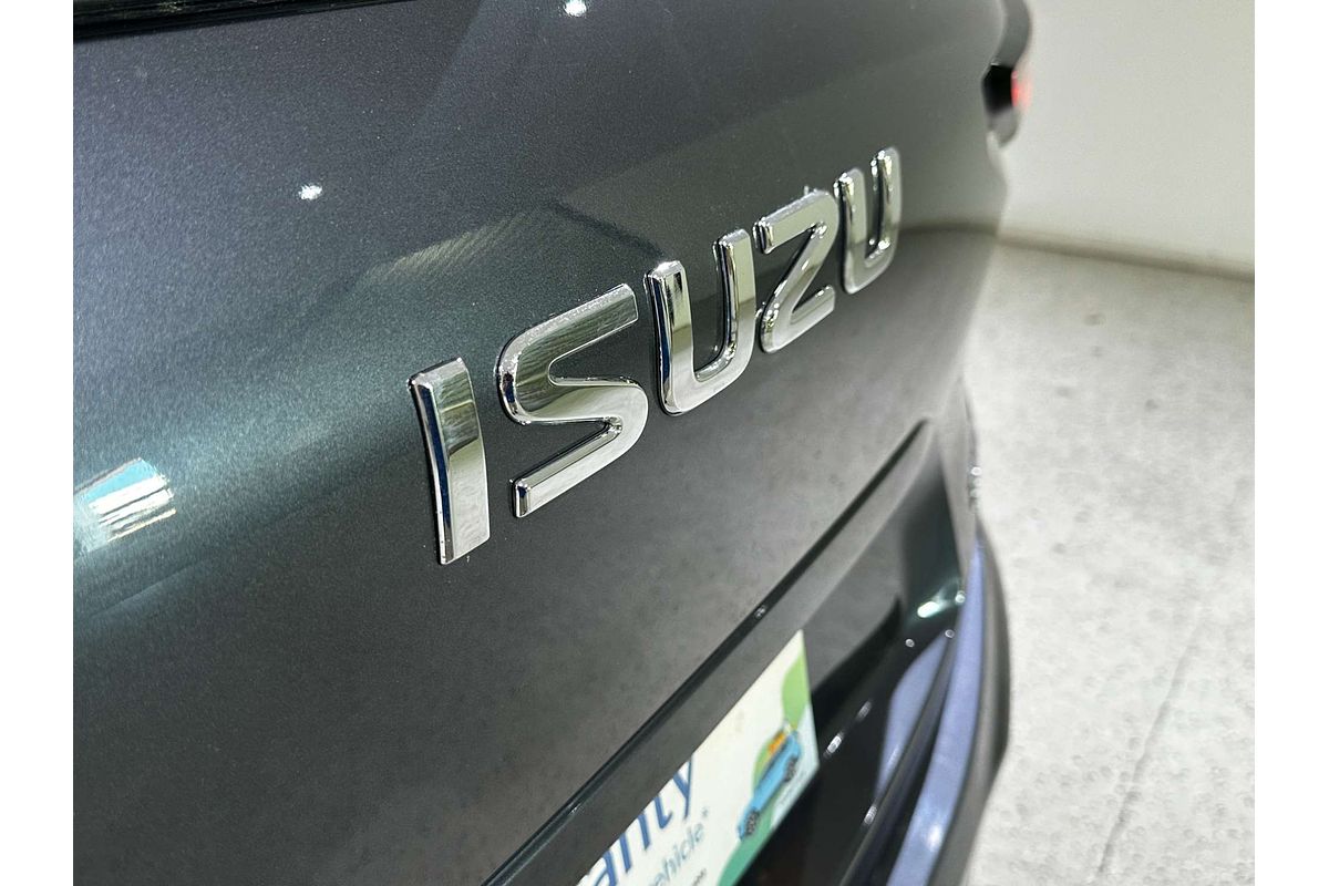 2021 Isuzu MU-X LS-M